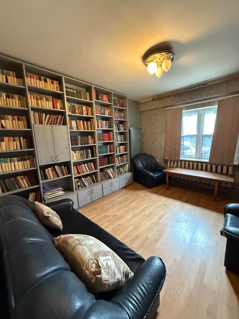 продажа трехкомнатной квартиры номер A-173674 в Малиновском районе, фото номер 13
